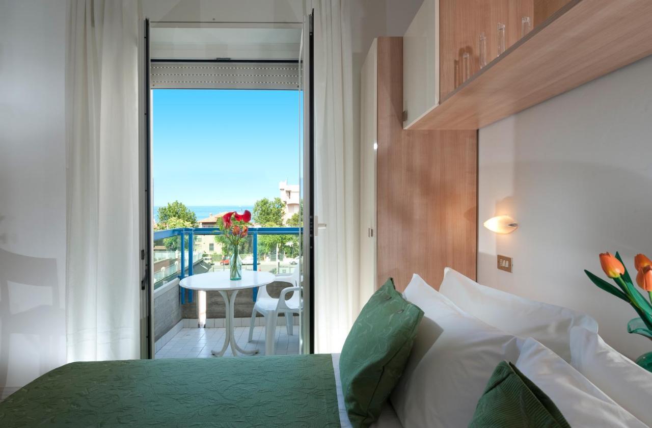 Hotel Felix Rimini Quarto foto